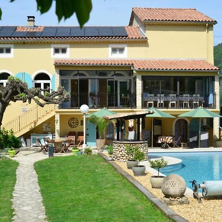 Au Grand Bonheur Bed & Breakfast Besseges Luaran gambar