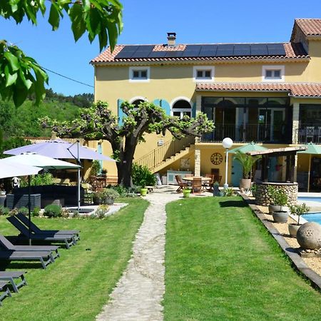 Au Grand Bonheur Bed & Breakfast Besseges Luaran gambar