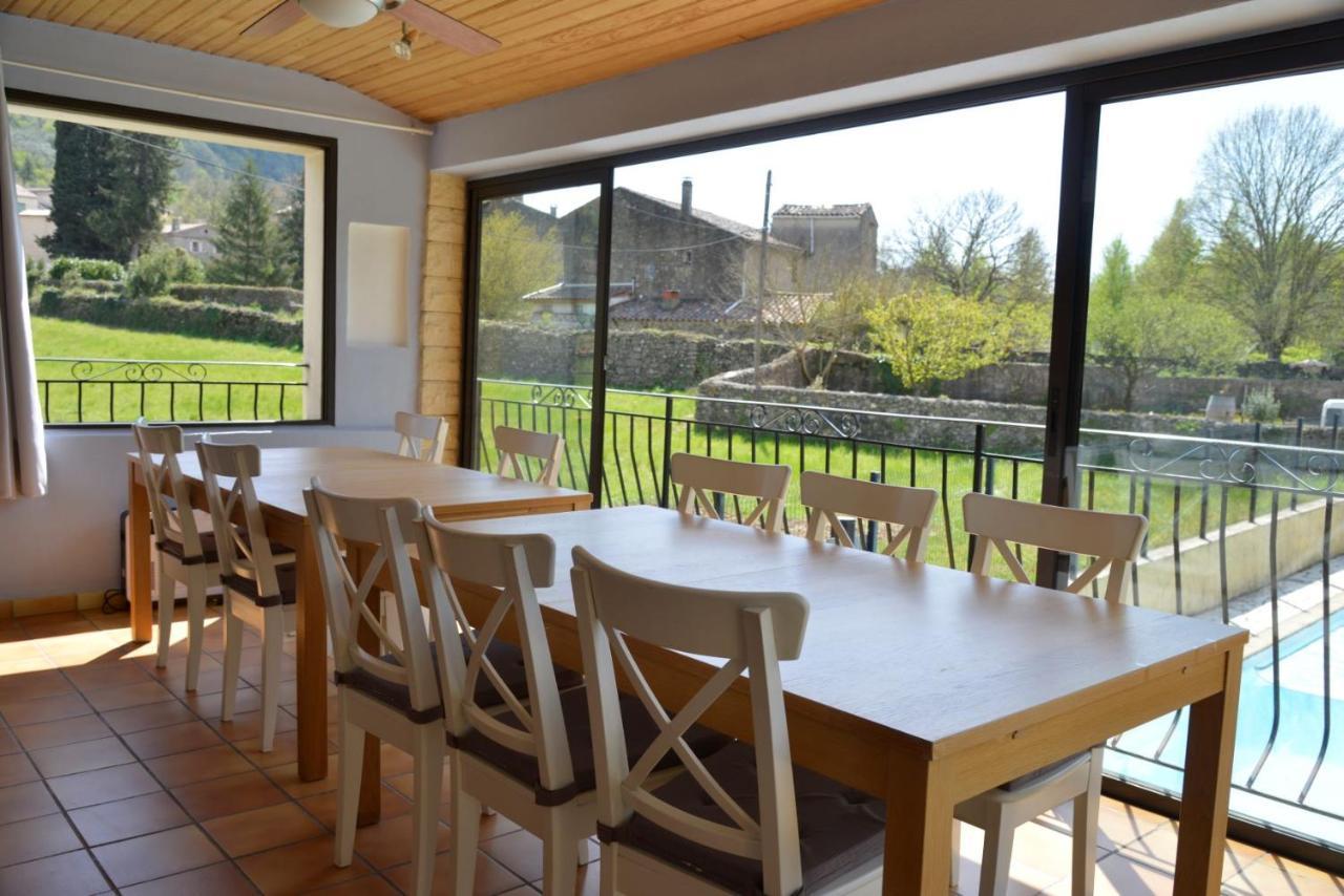 Au Grand Bonheur Bed & Breakfast Besseges Luaran gambar