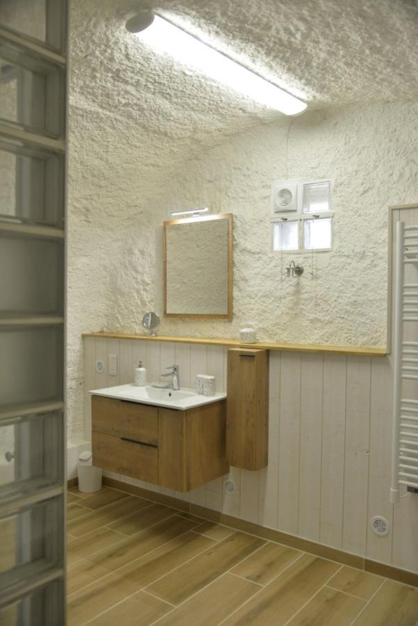 Au Grand Bonheur Bed & Breakfast Besseges Luaran gambar